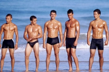 Strand szezon, hogyan válasszuk ki a férfi úszónadrág úszáshoz