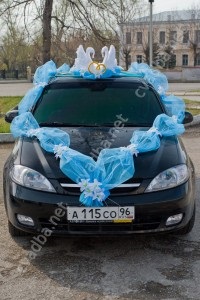 Închirierea de decor pentru nunta, pentru mașini de la 250 de ruble, cea mai mare alegere în salon este doamna albă