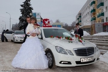 Прокат прикрасі на весілля, на автомобілі від 250 рублів, найбільший вибір в салоні біла леді