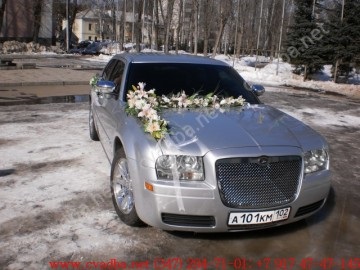 Închirierea de decor pentru nunta, pentru mașini de la 250 de ruble, cea mai mare alegere în salon este doamna albă