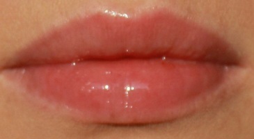 Розгладжує блиск для губ з антиоксидантами vitamin c lip smoothie lip colour від clinique -