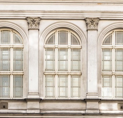 Repararea ferestrelor din lemn și geamurilor cu geam termopan