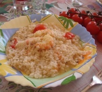 Risotto cu creveți și roșii de cireșe