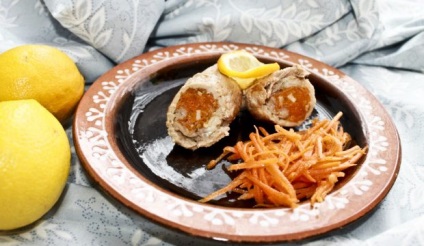 Tekercsek sárgarépa koreai recept egy fotó - egy lépésről lépésre főzés sertés tekercs töltelékes