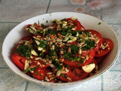Салат з помідорів з насінням (покроковий фото рецепт)