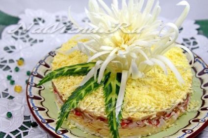 Saláta „krizantém” recept egy fotó