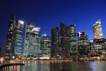 Legile din Singapore sunt create pentru a le încălca