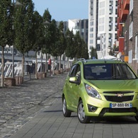 Зняття-установка панелі передніх дверей на chevrolet spark