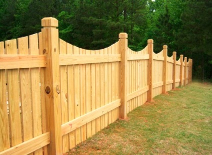 Способи створення красивого і оригінального паркану з дерева, будівництво та ремонт