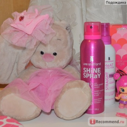 Spray-straluceasca pentru parul lui Lee Stafford - 