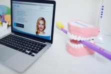 Dental Clinic insmile dental lounge (insmyl dental lounge) - comentarii și prețuri