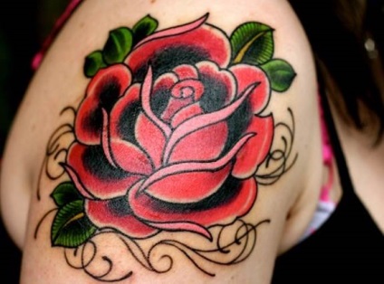 Rose tatuaj