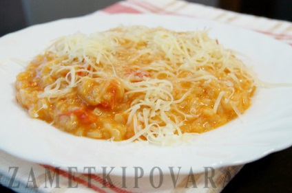 Tomato risotto cu creveți, simple rețete culinare cu fotografii