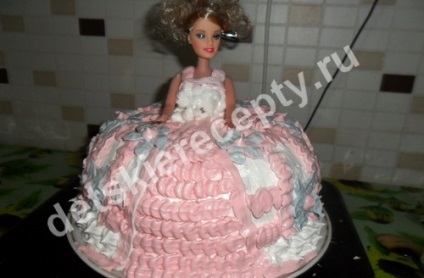 Tort cu papusa Barbie, retete pentru copii