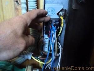 Instalarea și repararea unui cazan electric pentru încălzirea unei case particulare
