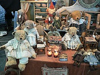 У чому відмінності, hand made teddy