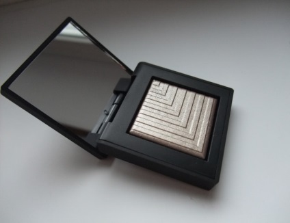 Чудові тіні nars dual-intensity eyeshadow dione відгуки