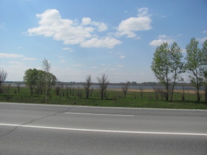 Водоспад біля річки пещерка, алтайський край