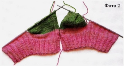 Tricotat șosete cu o cusătură pe două spite, toate-tricotat