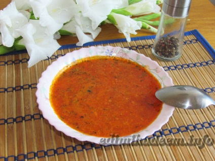 Supă de roșii rece - mâncați și pierdeți în greutate