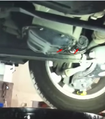 Înlocuirea uleiului Toyota auris (toyota) Schimbarea uleiului din toyota auris