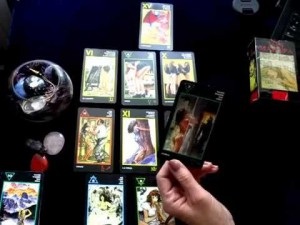 Valoarea cartelor tarot manara în moduri diferite