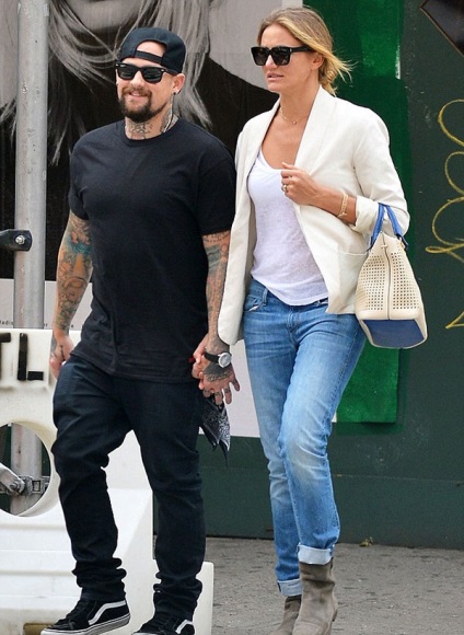 Színész Cameron Diaz az első házas (zene) Színész Cameron Diaz összeházasodtunk