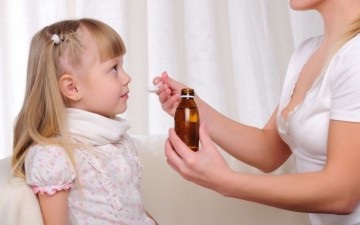 Ce să dai copiilor de 2 ani cauzele și simptomele tusei uscate la copii
