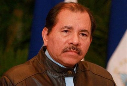 Daniel Ortega, fotó, életrajz