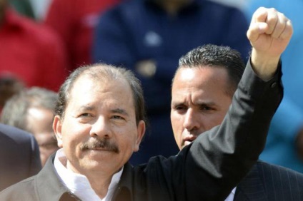 Daniel Ortega, fotó, életrajz