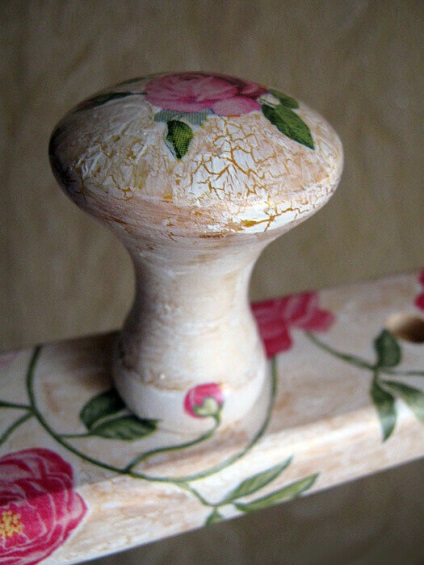 Decoupage ruhaakasztók - 3 master class