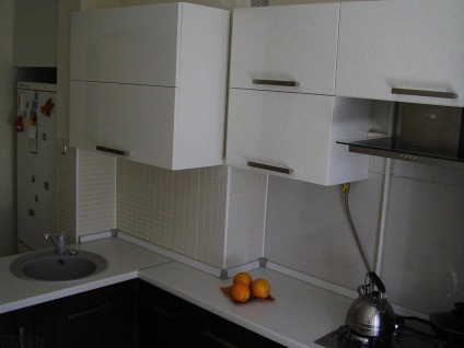 Дизайн кухні з вентиляційним коробом, дизайн від маленької до великої кухні