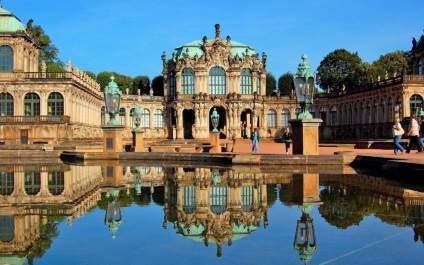 Dresden vizitează într-o zi, încântând turiștii