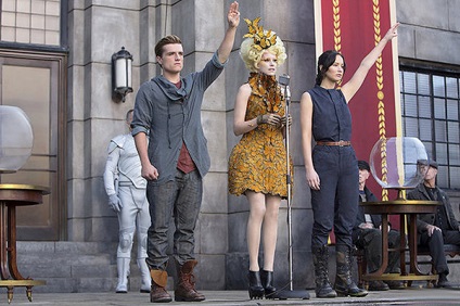 Hunger Games és a tükröződéseket láng esküvői ruha Katniss Everdeen, pletyka