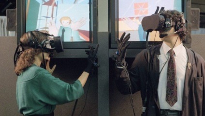 Cum a început să se dezvolte realitatea virtuală
