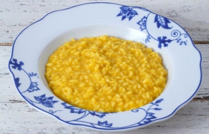 Cum sa gatesti povestea perfecta a risotto-ului de risotto milanese