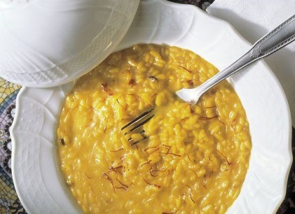 Cum sa gatesti povestea perfecta a risotto-ului de risotto milanese