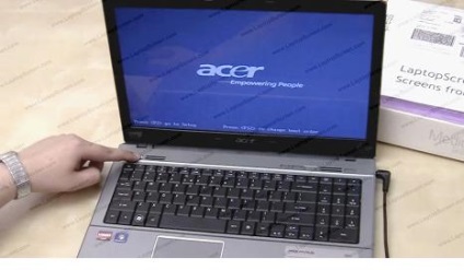 Как да се замени на екрана в Acer Aspire 5534 лаптоп