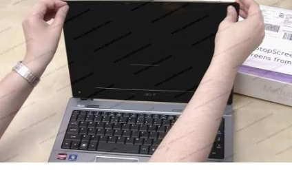 Как да се замени на екрана в Acer Aspire 5534 лаптоп