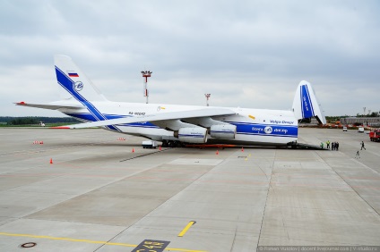 Як влаштований літак ан-124-100 - руслан, як це зроблено