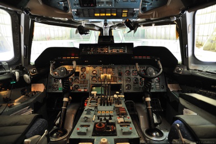 Як влаштований літак ан-124-100 - руслан, як це зроблено