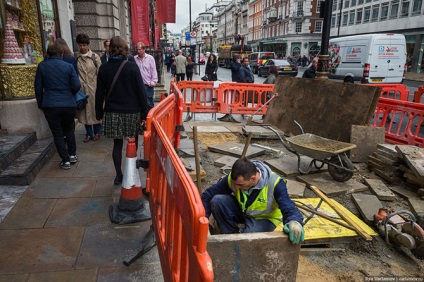 Cum arata Ambasada Rusiei la Londra, mai proaspata - cea mai buna din Runet pentru o zi!