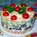 Класичний цезар з курячим філе