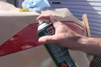 Фарба в балончиках для авто, переваги і недоліки, процес фарбування