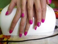 Therapy Japán manikűr, fotó, divatbemutató asszisztens divat tippek és trendek (manikűr) Therapy Japán manikűr, fotó, divatbemutató asszisztens divat tippek és trendek
