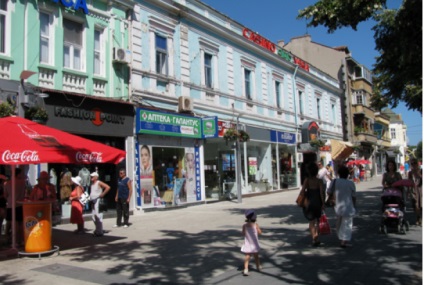 Magazine în Burgas, centre comerciale Burgas plaza și tria