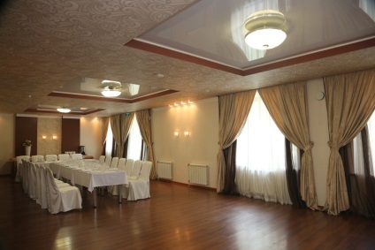 Малий банкетний зал в заміському готелі «Крутіков» (челябинск, миасс, Тургояк)