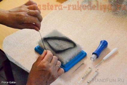 Maestru de clasă pe felting un fluture din simțit