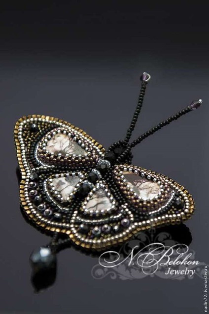Maestru de broderie brodată de clasă - fluture de lună - fă-o singură (lumina lunii) Maestru de broderie brodată de clasă - floare de lună - fă-o singur