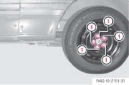 Mercedes-benz vito, заміна колеса запасним колесом, мерседес вито